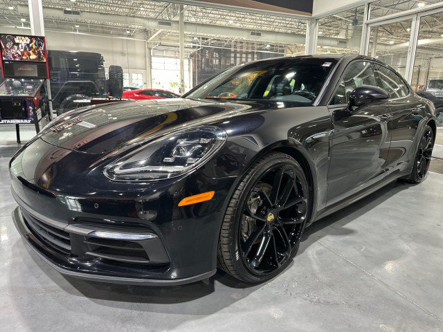 Used 2018 Porsche Panamera 4 AWD/4WD image 13
