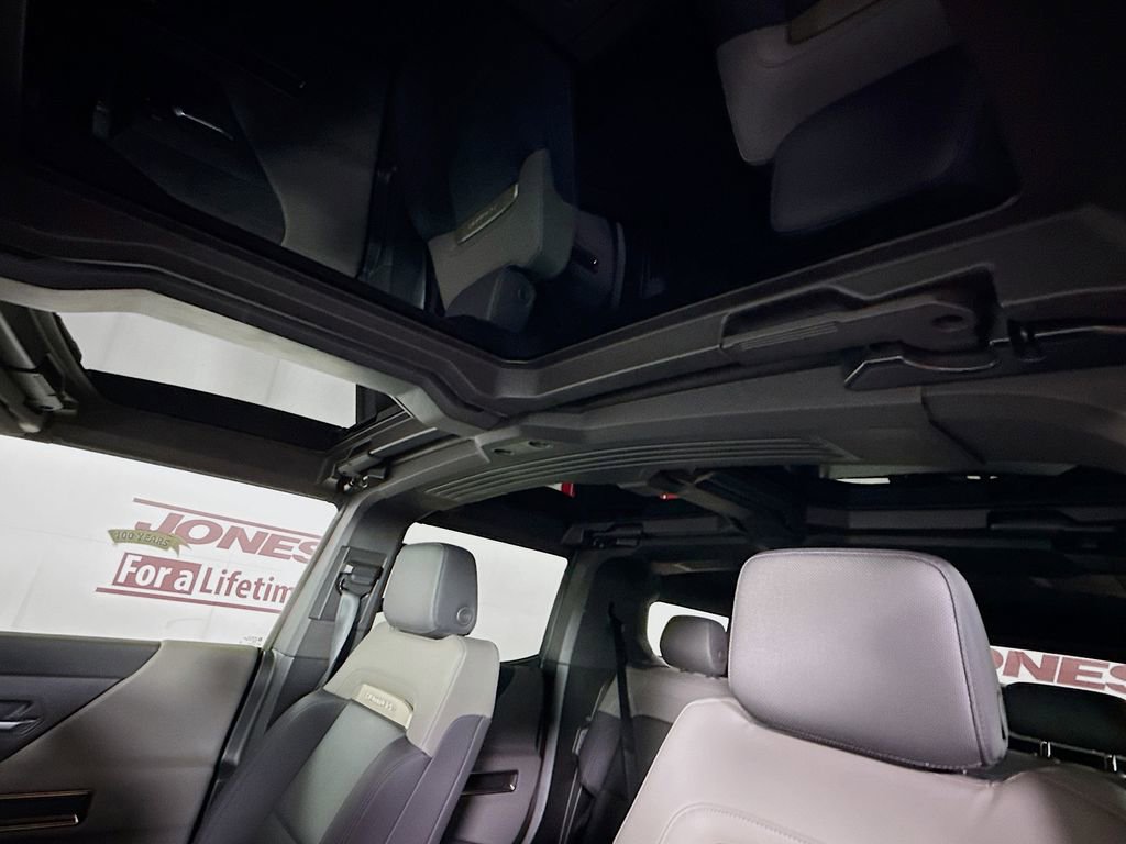 Used 2025 GMC Hummer EV 3X image 11