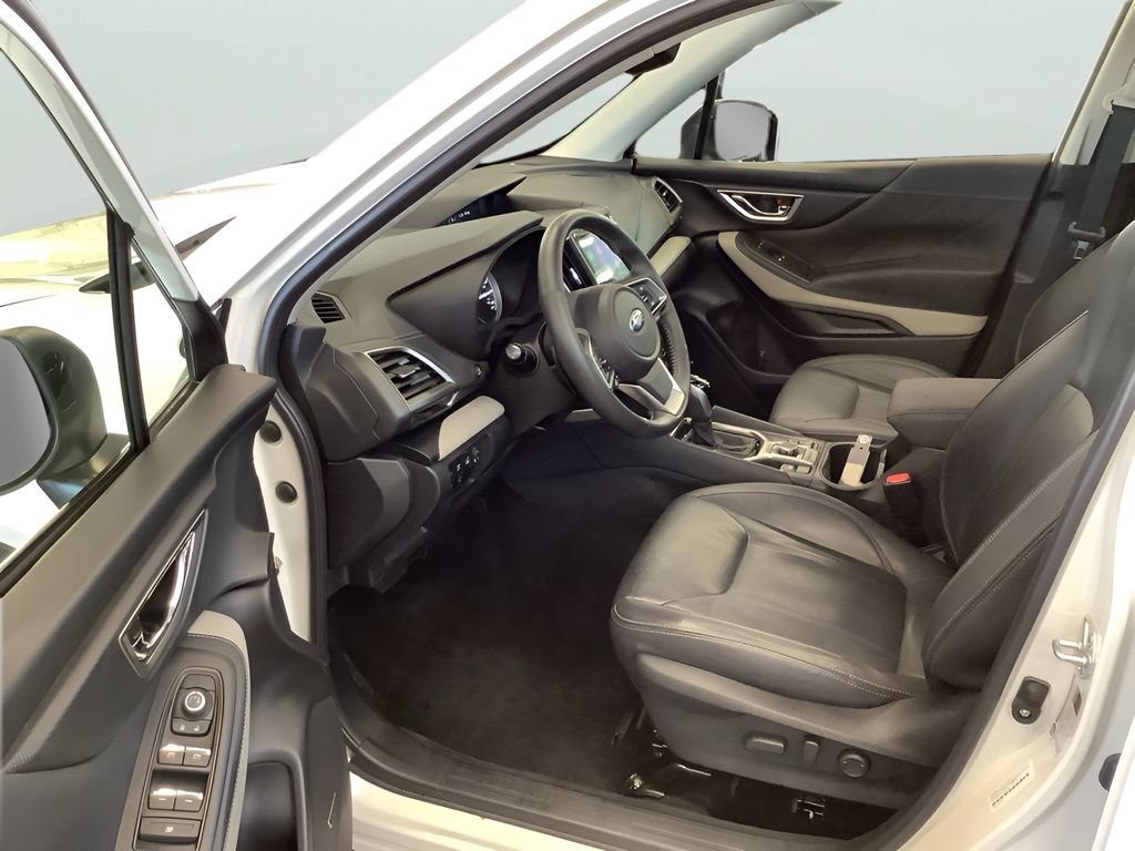 Certified 2023 Subaru Forester Limited AWD/4WD image 14