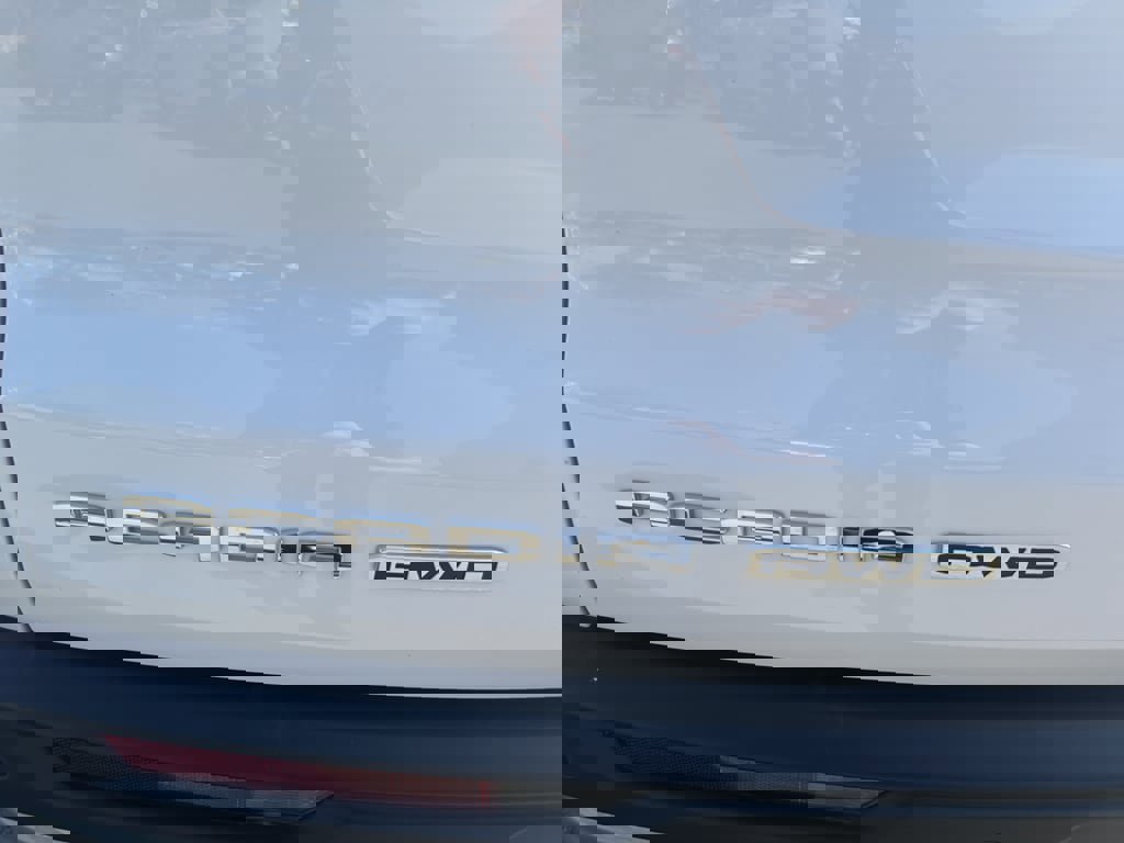 Used 2025 GMC Acadia Elevation image 10