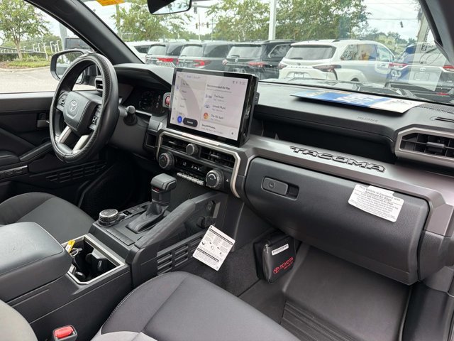 Certified 2025 Toyota Tacoma TRD Sport AWD/4WD image 18