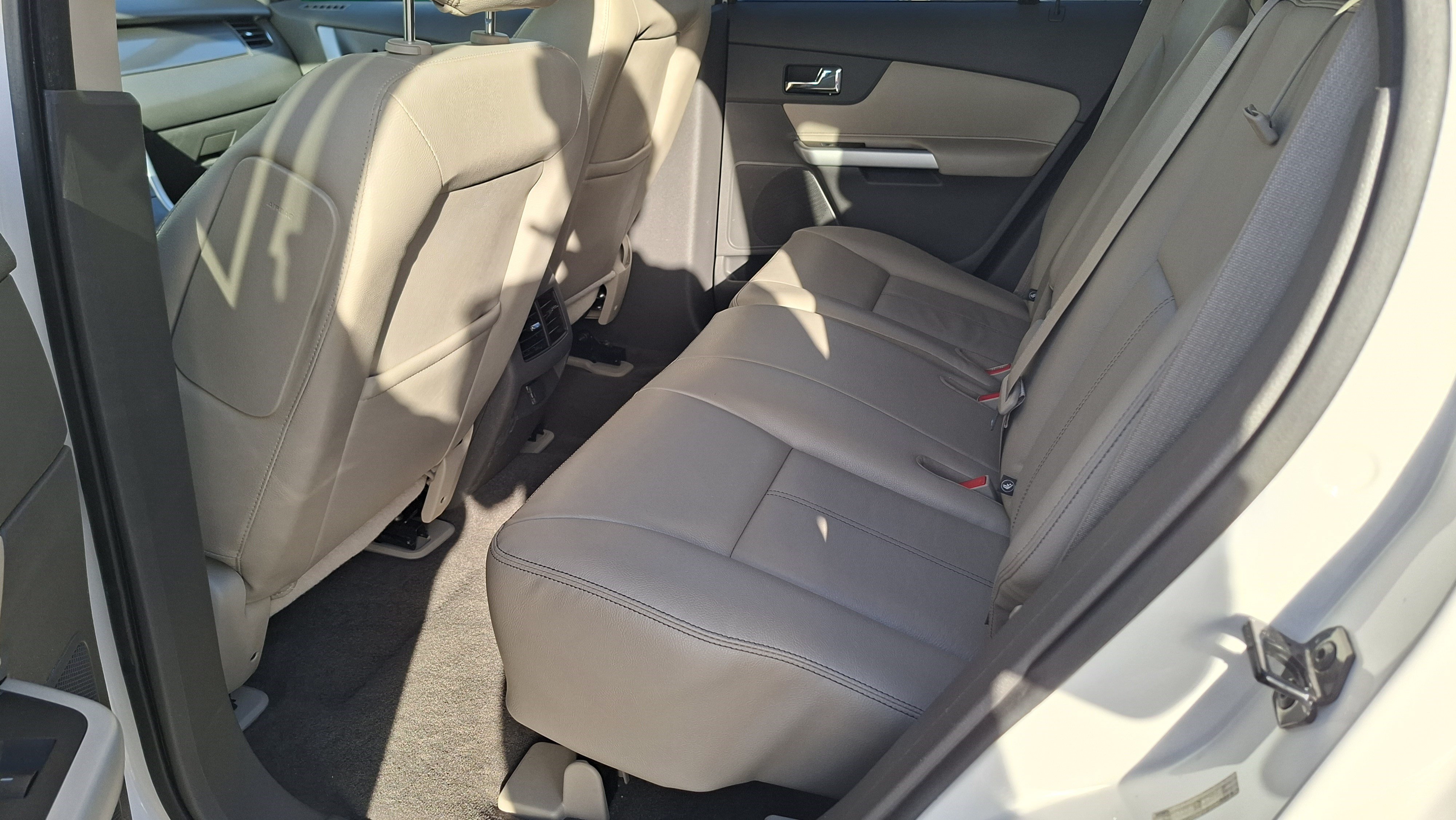 Used 2014 Ford Edge SEL w/ Equipment Group 205A FWD image 20