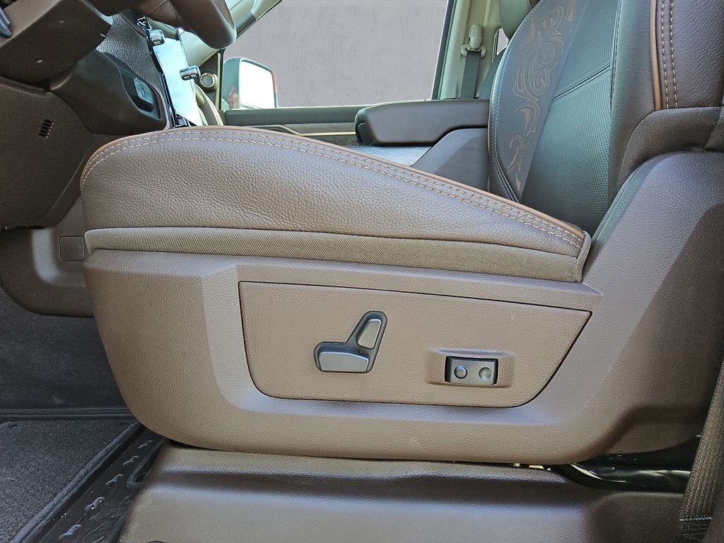 New 2026 RAM 3500 Longhorn image 17