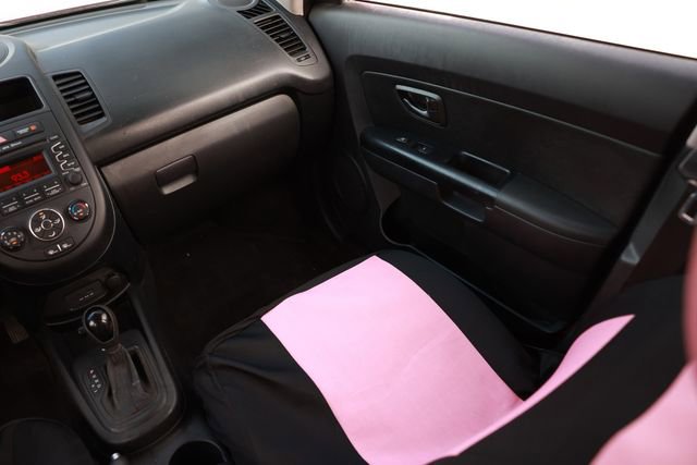 Used 2013 Kia Soul image 25