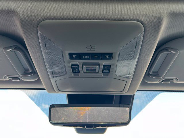 Used 2021 Toyota RAV4 Limited AWD/4WD image 26