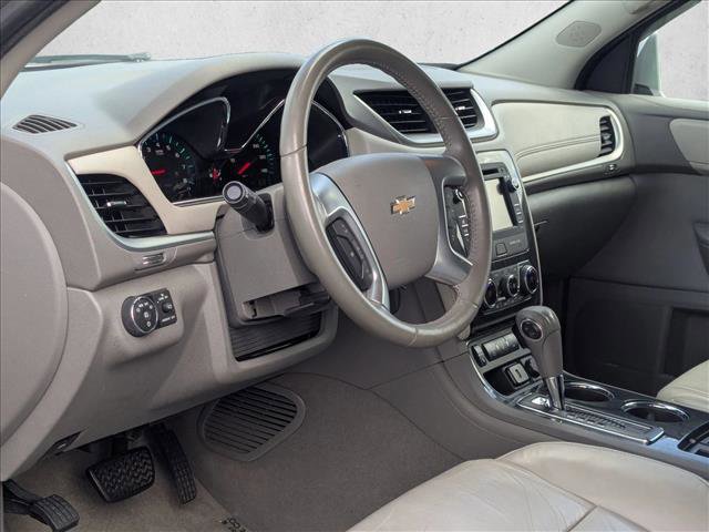Used 2017 Chevrolet Traverse LT FWD image 10