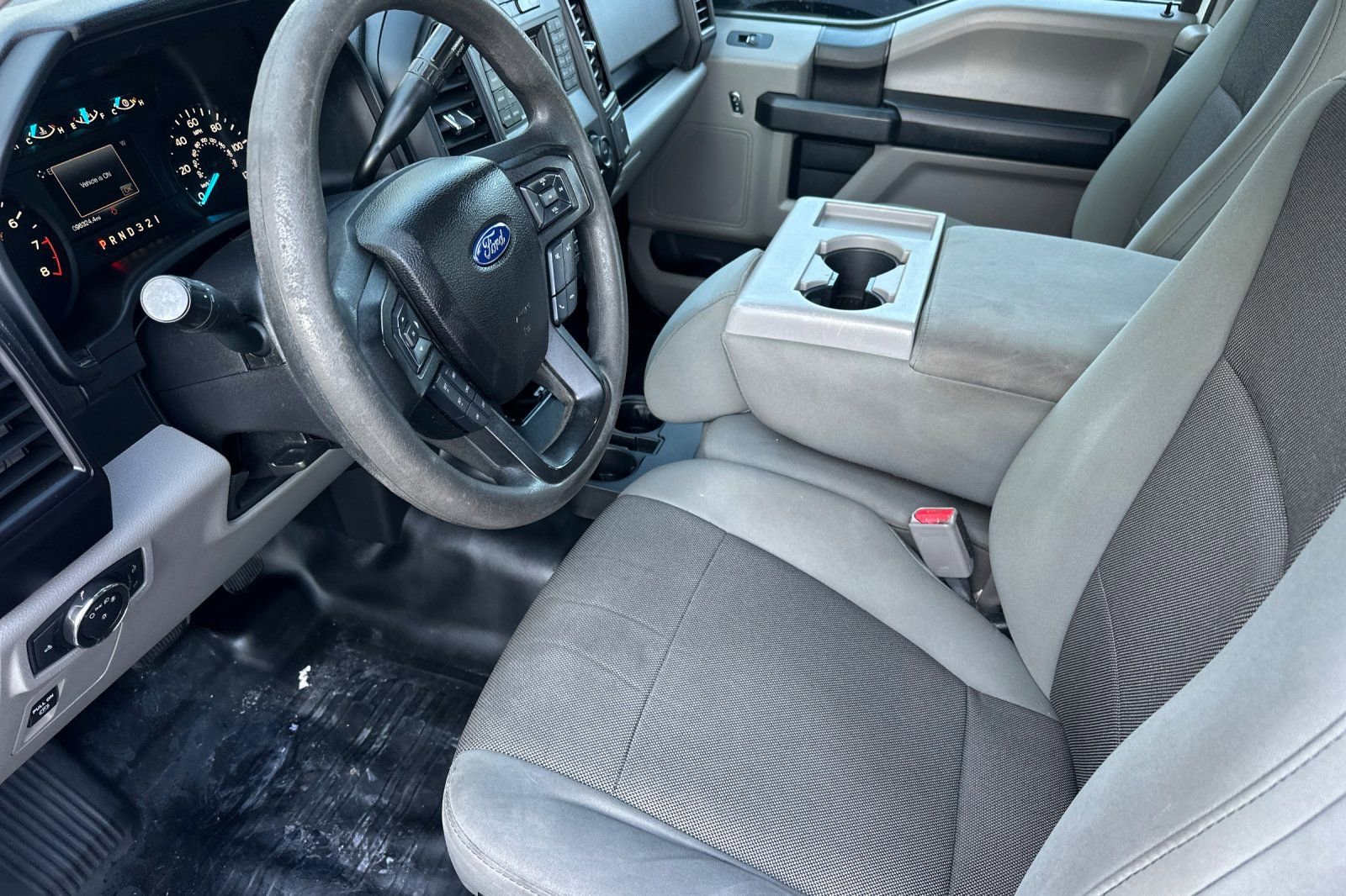 Used 2017 Ford F150 XL w/ Equipment Group 101A Mid image 10