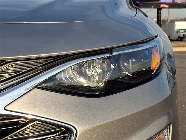 Used 2024 Chevrolet Malibu LT image 9