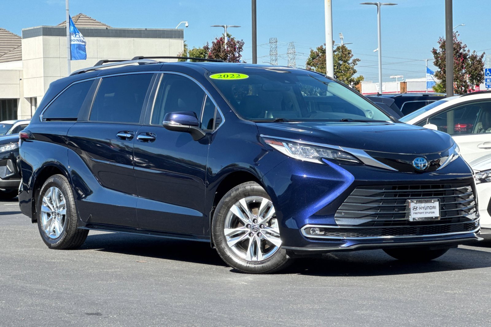 Used 2022 Toyota Sienna Limited