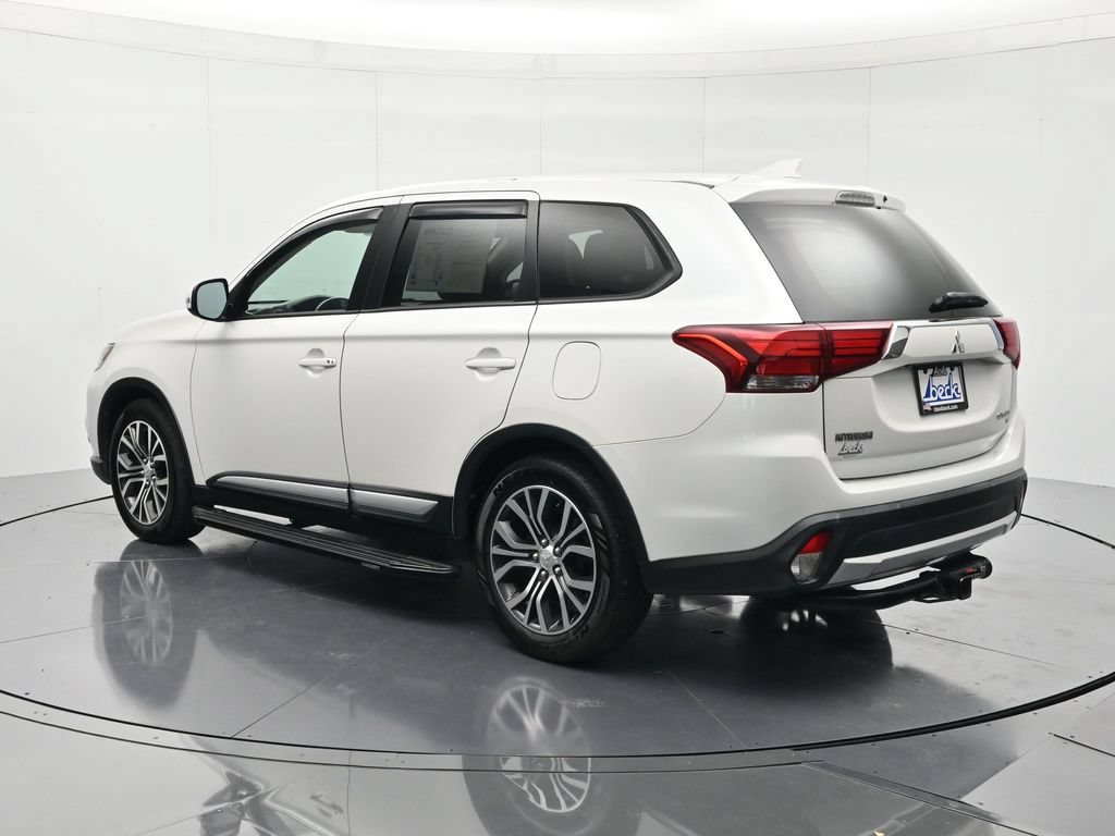Used 2018 Mitsubishi Outlander SE FWD image 7