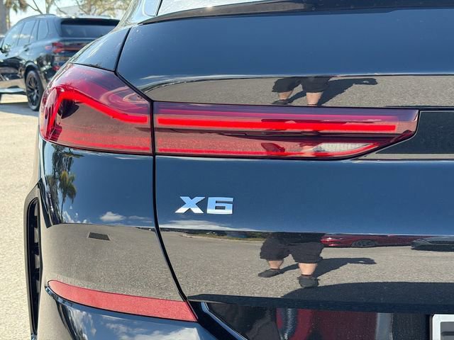 New 2026 BMW X6 M60i image 11