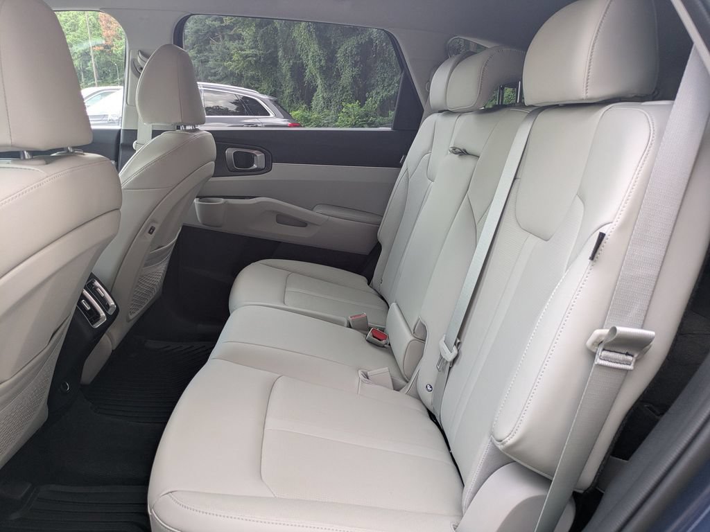 Used 2026 Kia Sorento S AWD/4WD image 14