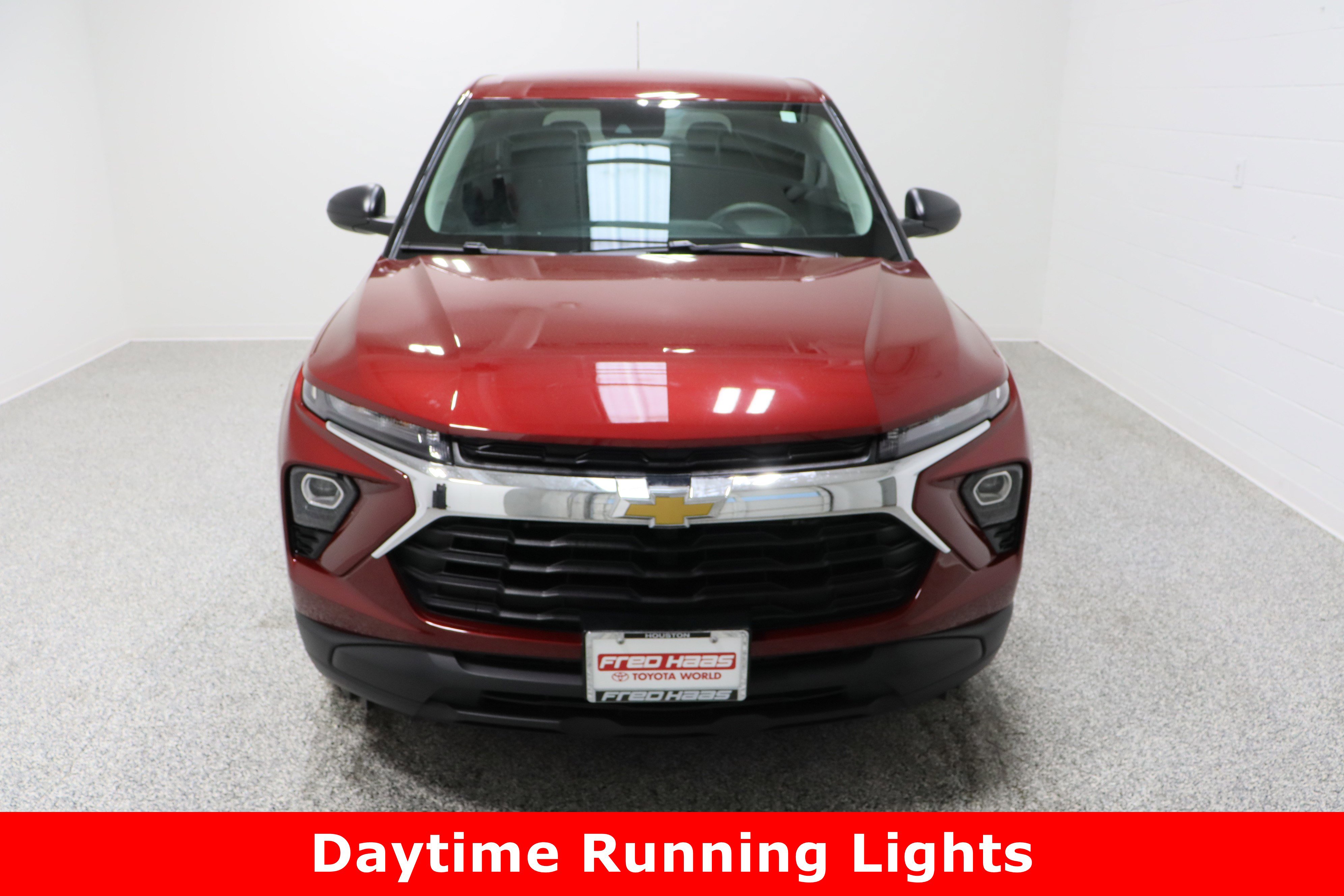 Used 2024 Chevrolet TrailBlazer LS w/ LS Convenience Package image 3