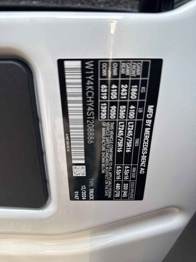 Used 2025 Mercedes-Benz Sprinter 2500 image 22