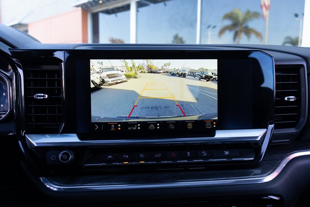 Used 2025 Chevrolet Silverado 1500 LTZ w/ LTZ Premium Package image 32