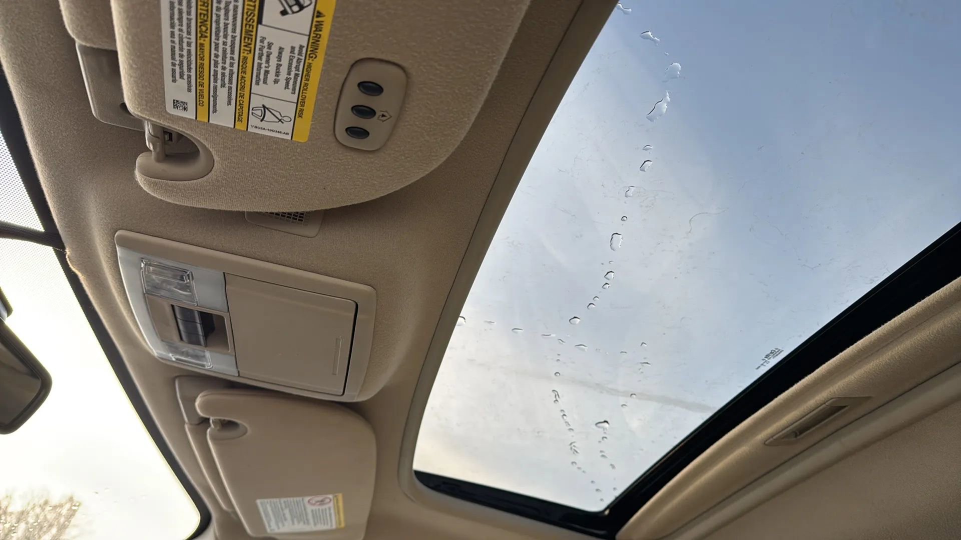 Used 2015 Ford Expedition Limited w/ Equipment Group 301A AWD/4WD image 22