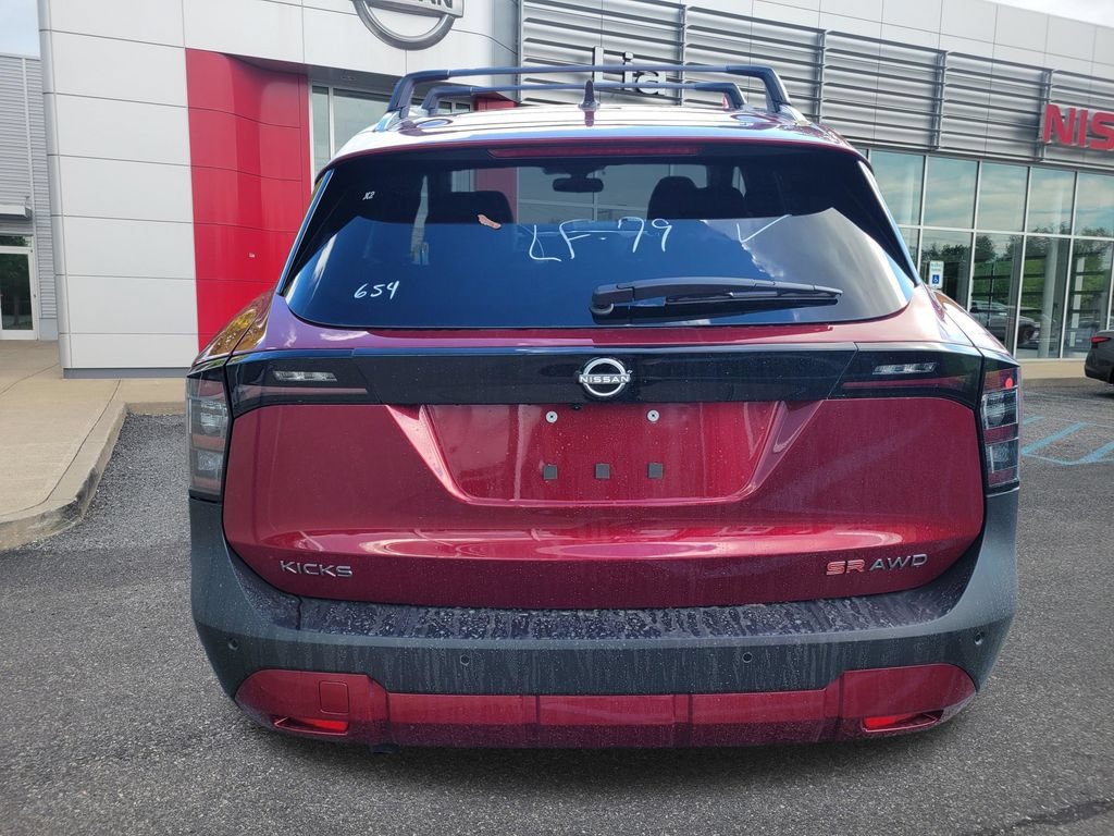 New 2026 Nissan Kicks SR w/ Cold Weather Package AWD/4WD video 4