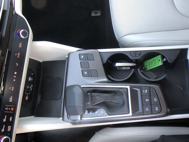 New 2026 Kia Sportage EX w/ EX Panorama Roof Package FWD image 22
