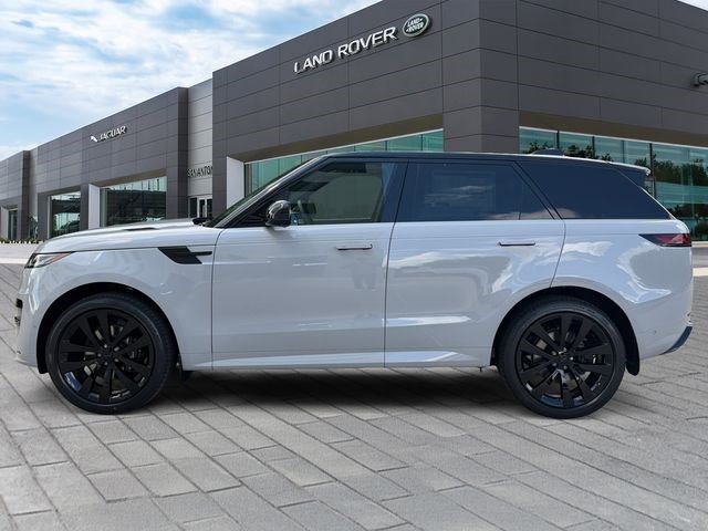 New 2026 Land Rover Range Rover Sport Dynamic SE AWD/4WD image 2