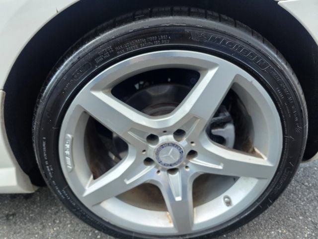 Used 2015 Mercedes-Benz SLK 250 w/ Premium Package image 10