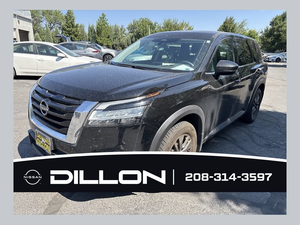 Used 2022 Nissan Pathfinder S AWD/4WD image 1