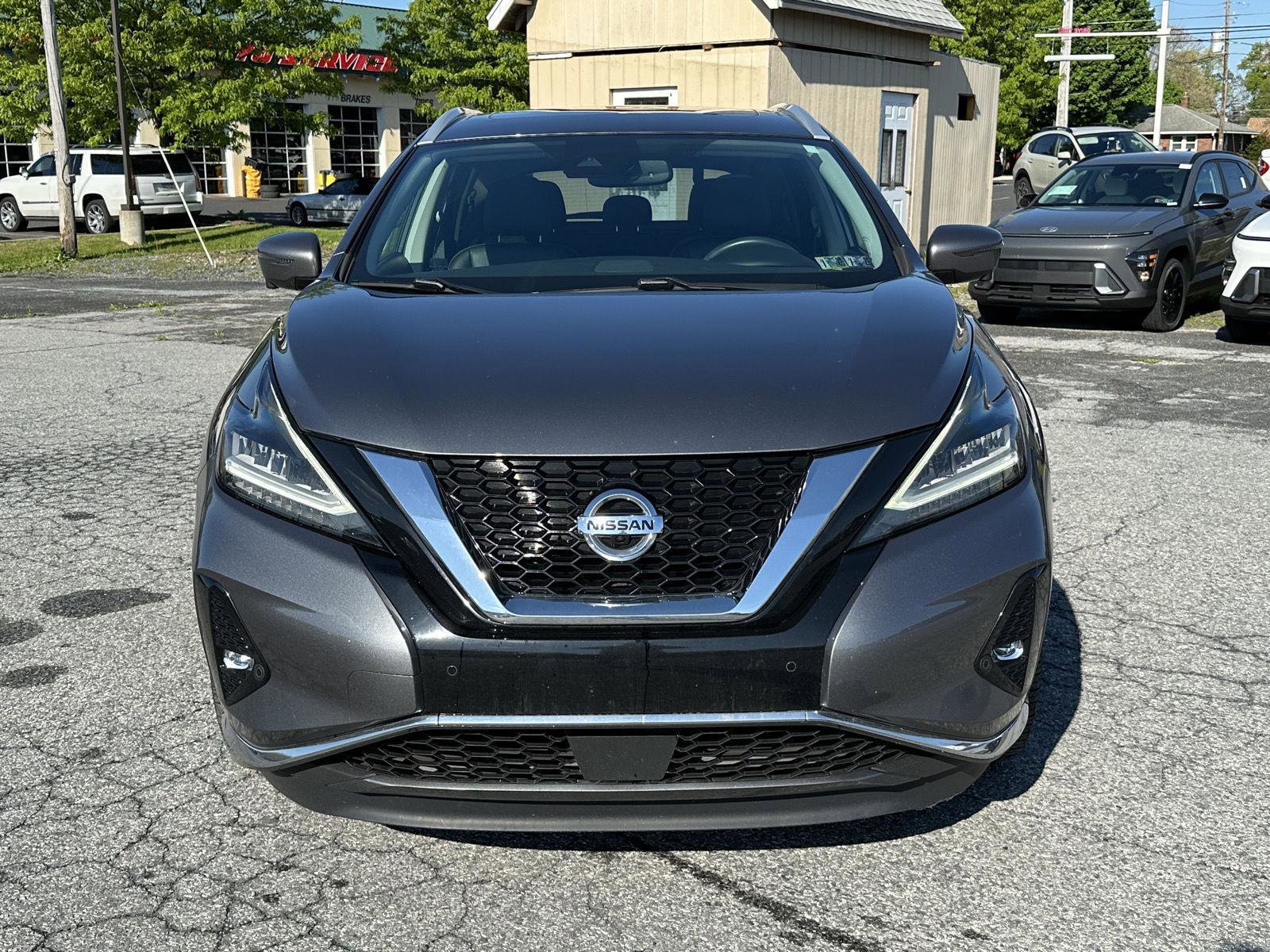 Used 2020 Nissan Murano SL w/ Moonroof Package AWD/4WD image 3