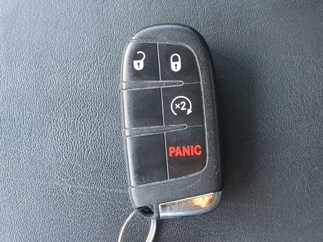 Certified 2022 Jeep Renegade Altitude image 34