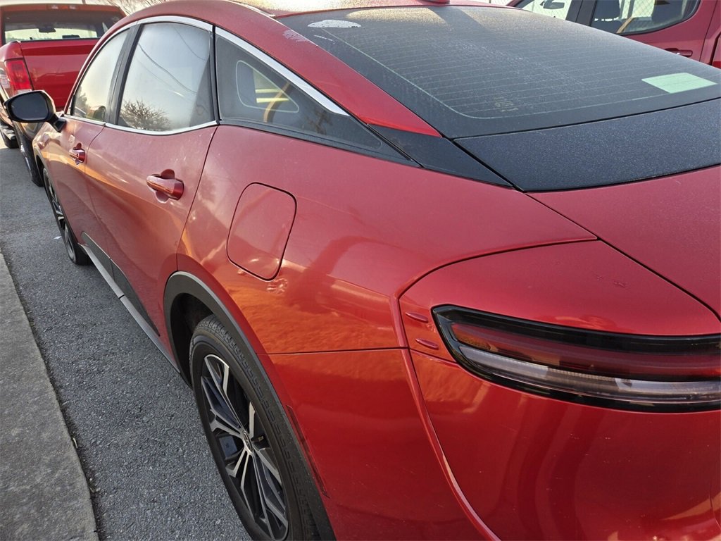 Used 2024 Toyota Crown Limited image 5