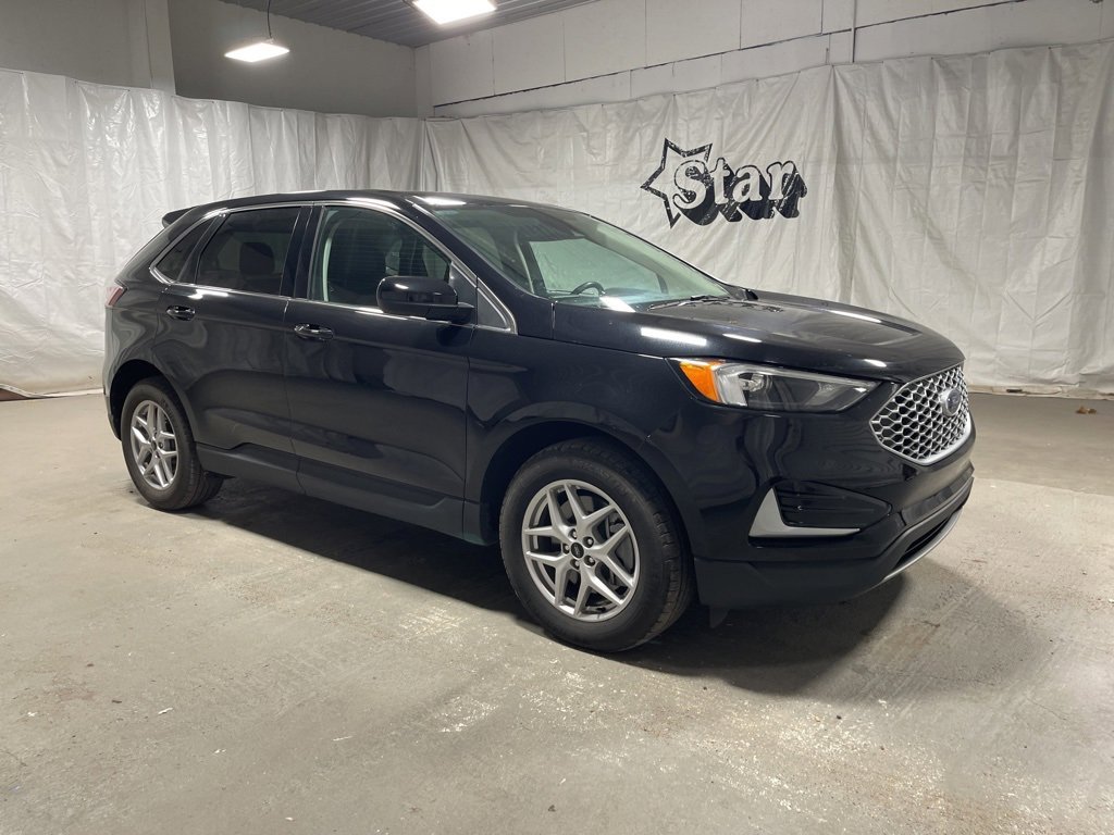 Used 2024 Ford Edge SEL
