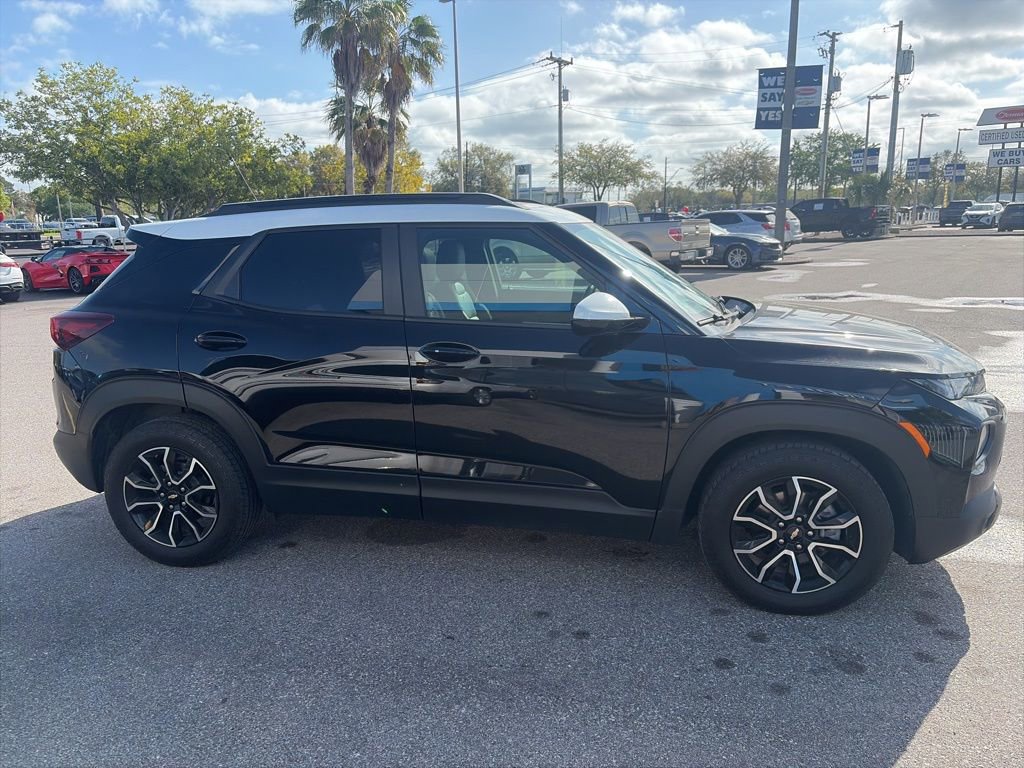 Used 2023 Chevrolet TrailBlazer ACTIV w/ Sun and Liftgate Package image 4