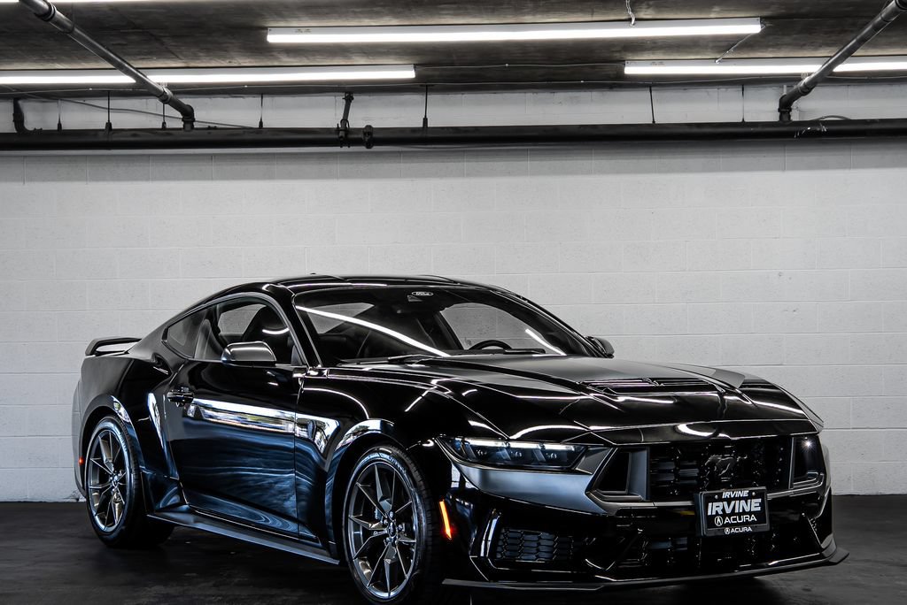 Used 2025 Ford Mustang Dark Horse RWD image 7