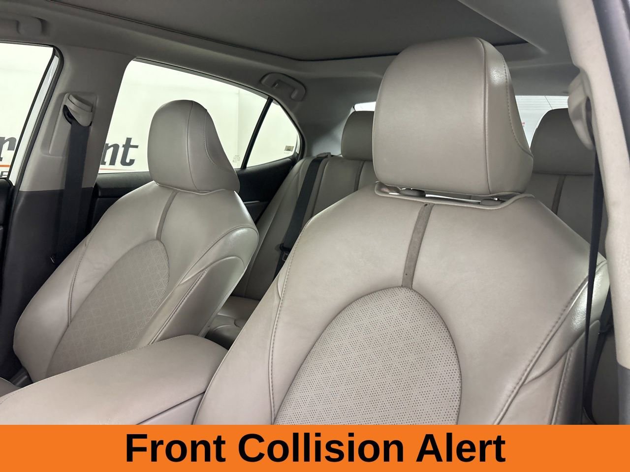 Used 2020 Toyota Camry XSE image 13