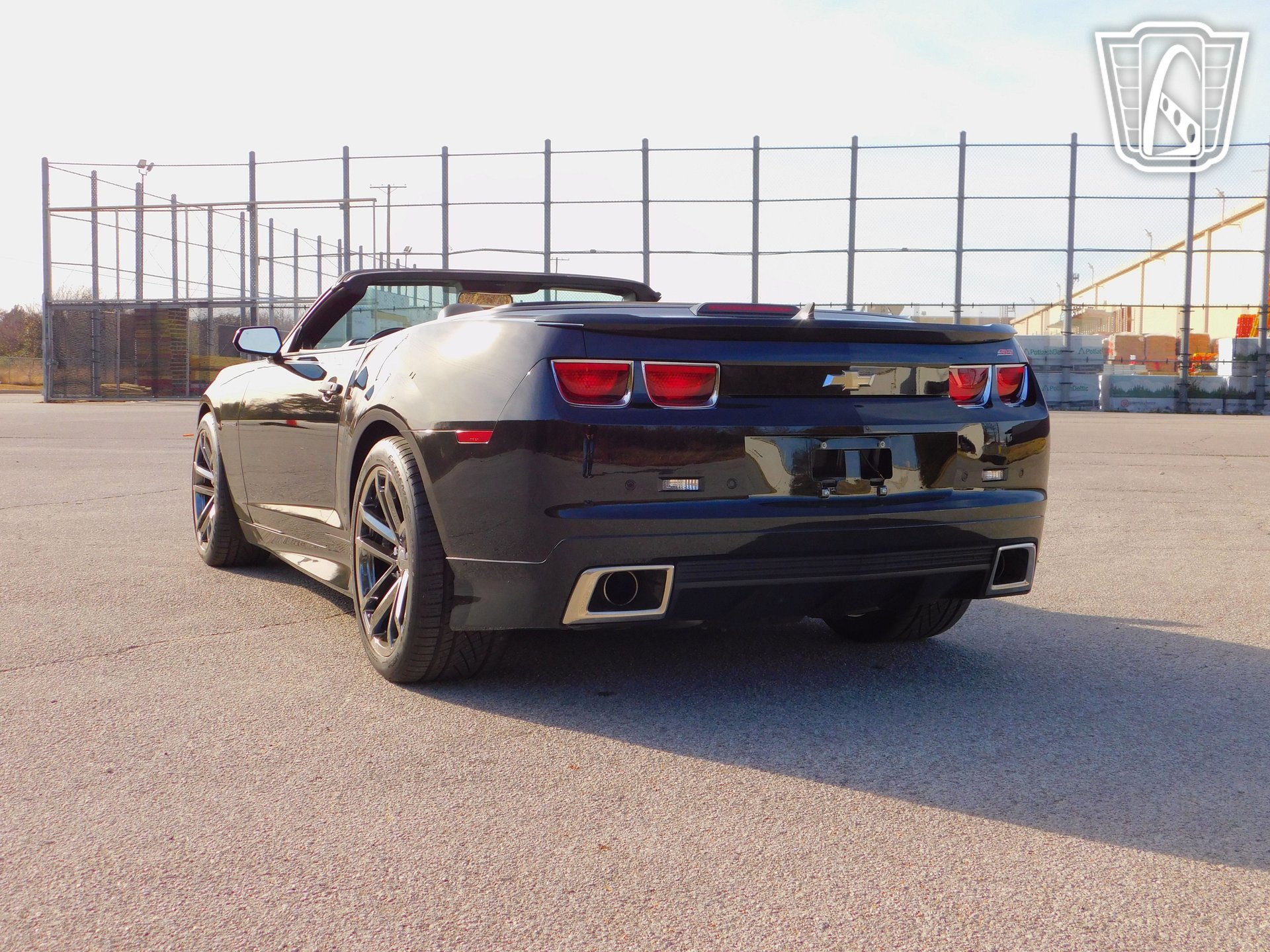 Used 2011 Chevrolet Camaro SS RWD image 17