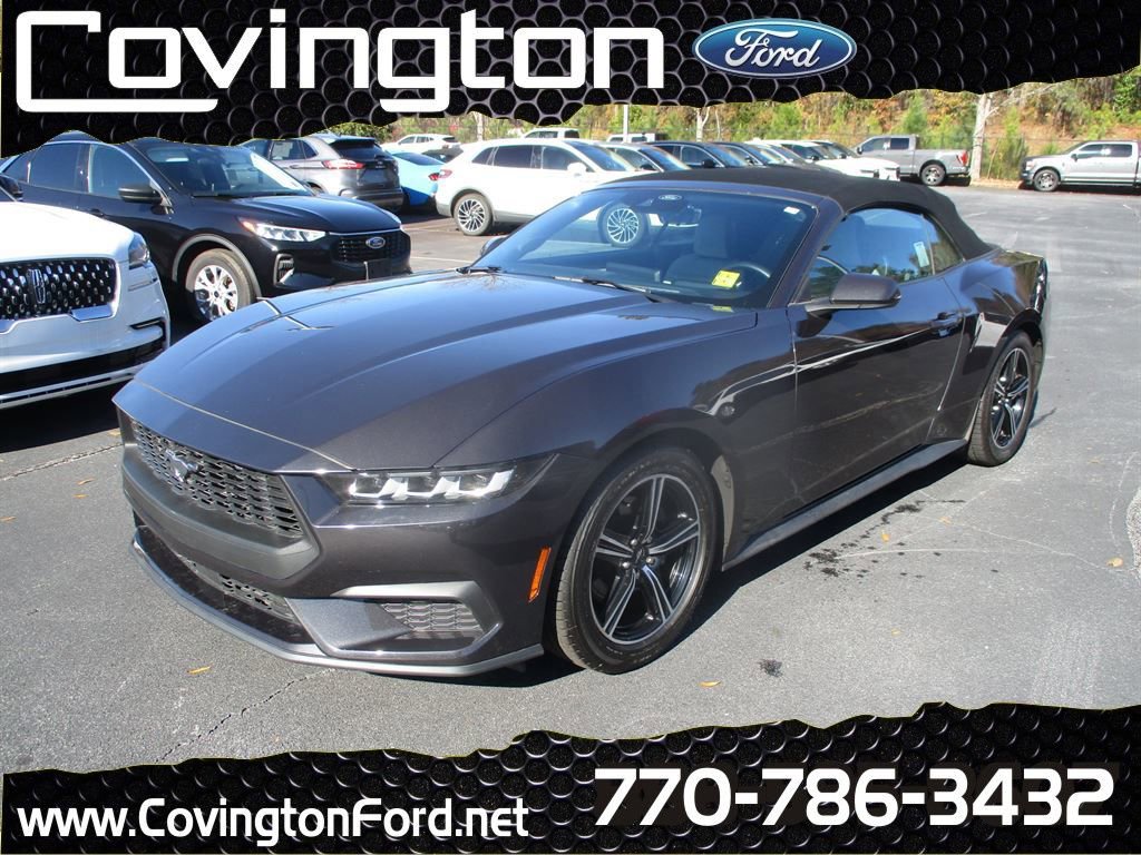 Used 2024 Ford Mustang Convertible image 1