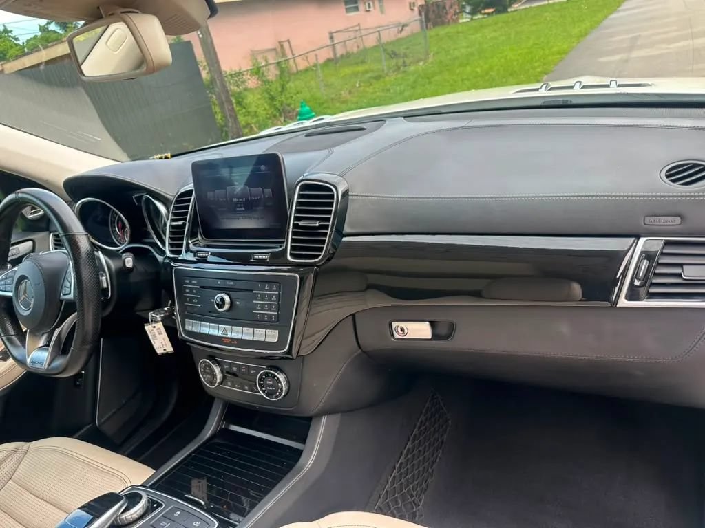 Used 2019 Mercedes-Benz GLS 63 AMG 4MATIC image 16