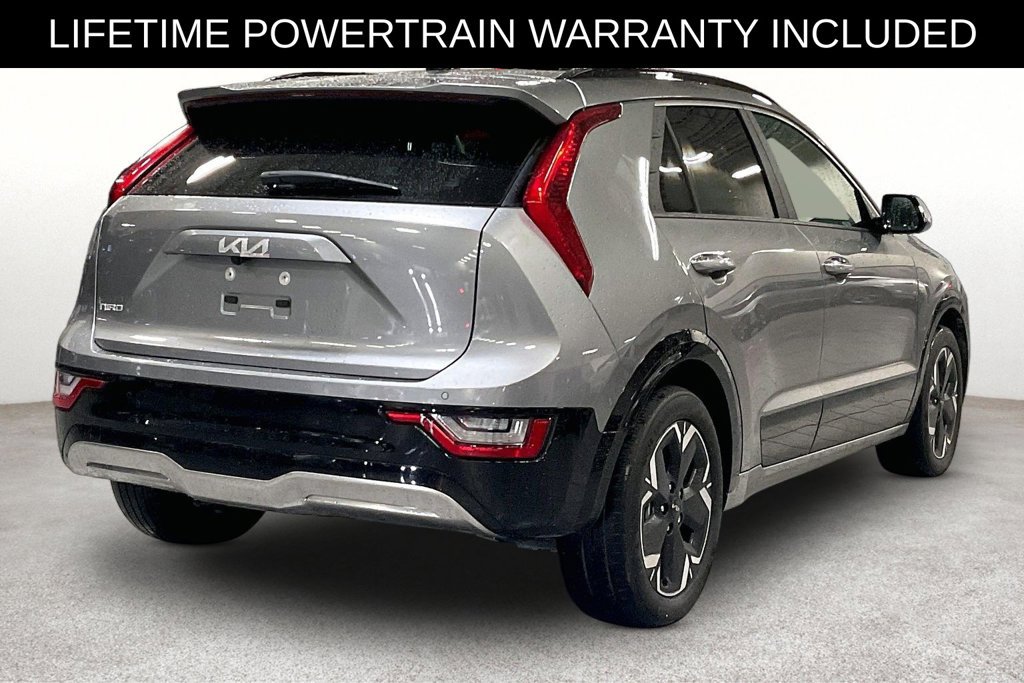 Used 2024 Kia Niro Wave FWD image 2
