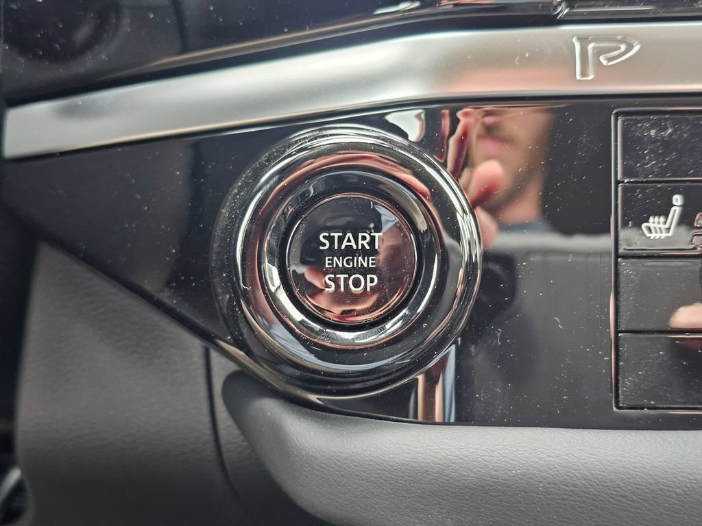 New 2026 Nissan Pathfinder SV AWD/4WD image 15