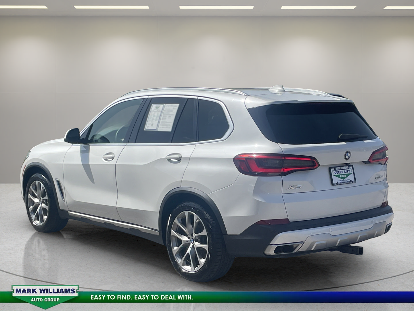Used 2019 BMW X5 xDrive50i w/ Executive Package AWD/4WD image 6