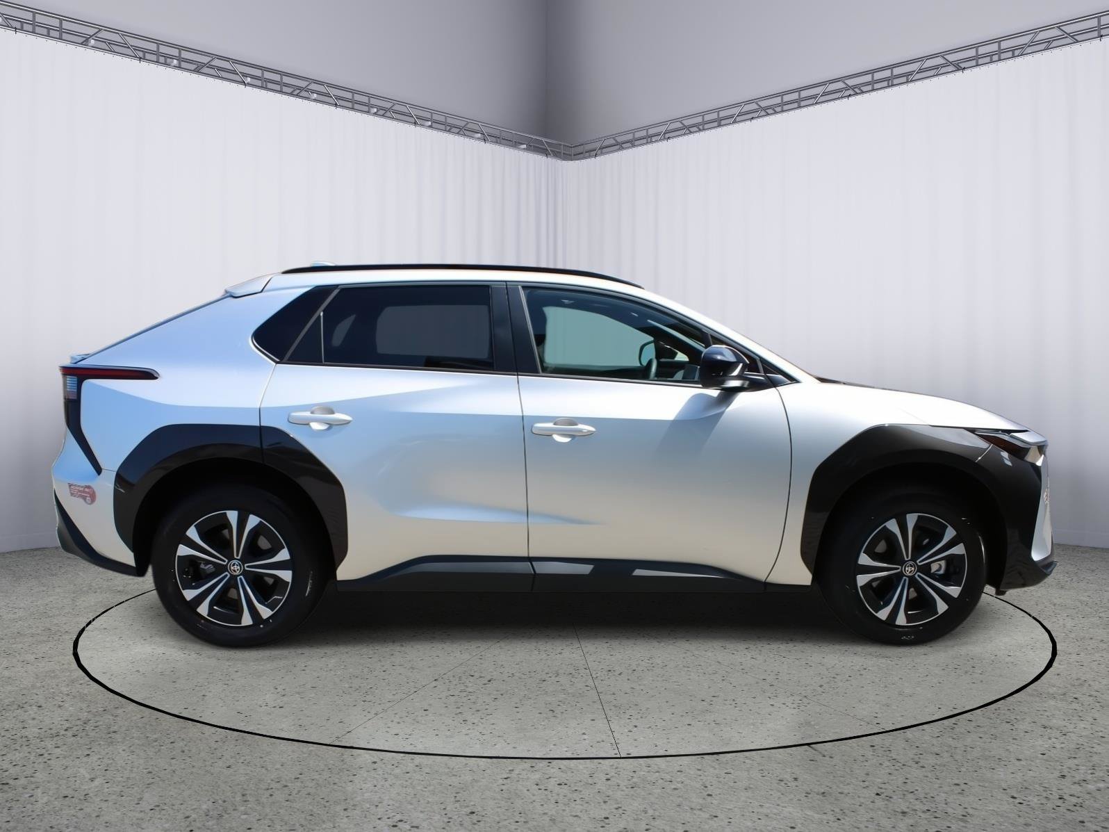 Used 2024 Toyota bZ4X AWD w/ Weather Package image 9