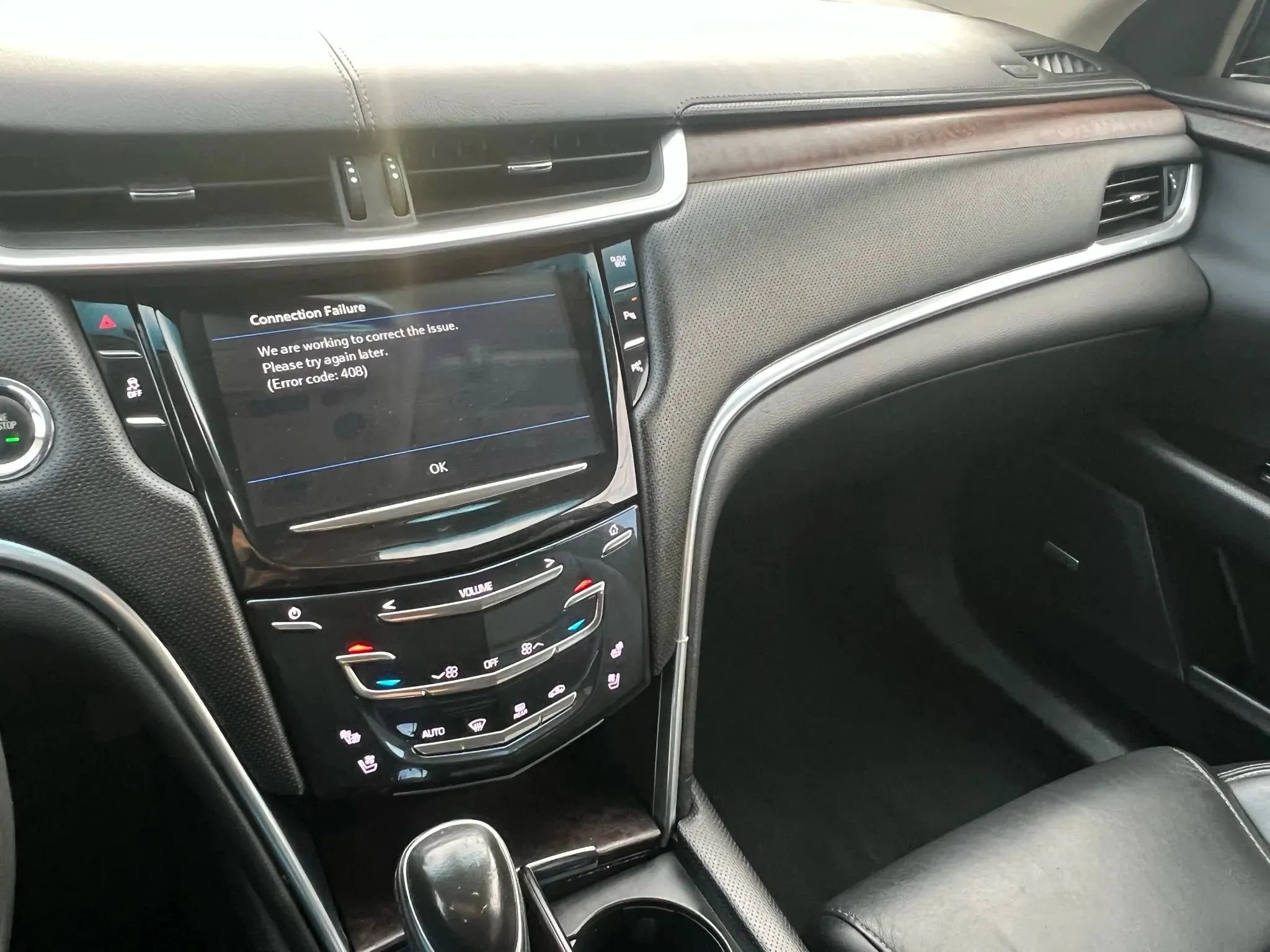 Used 2019 Cadillac XTS Luxury image 17