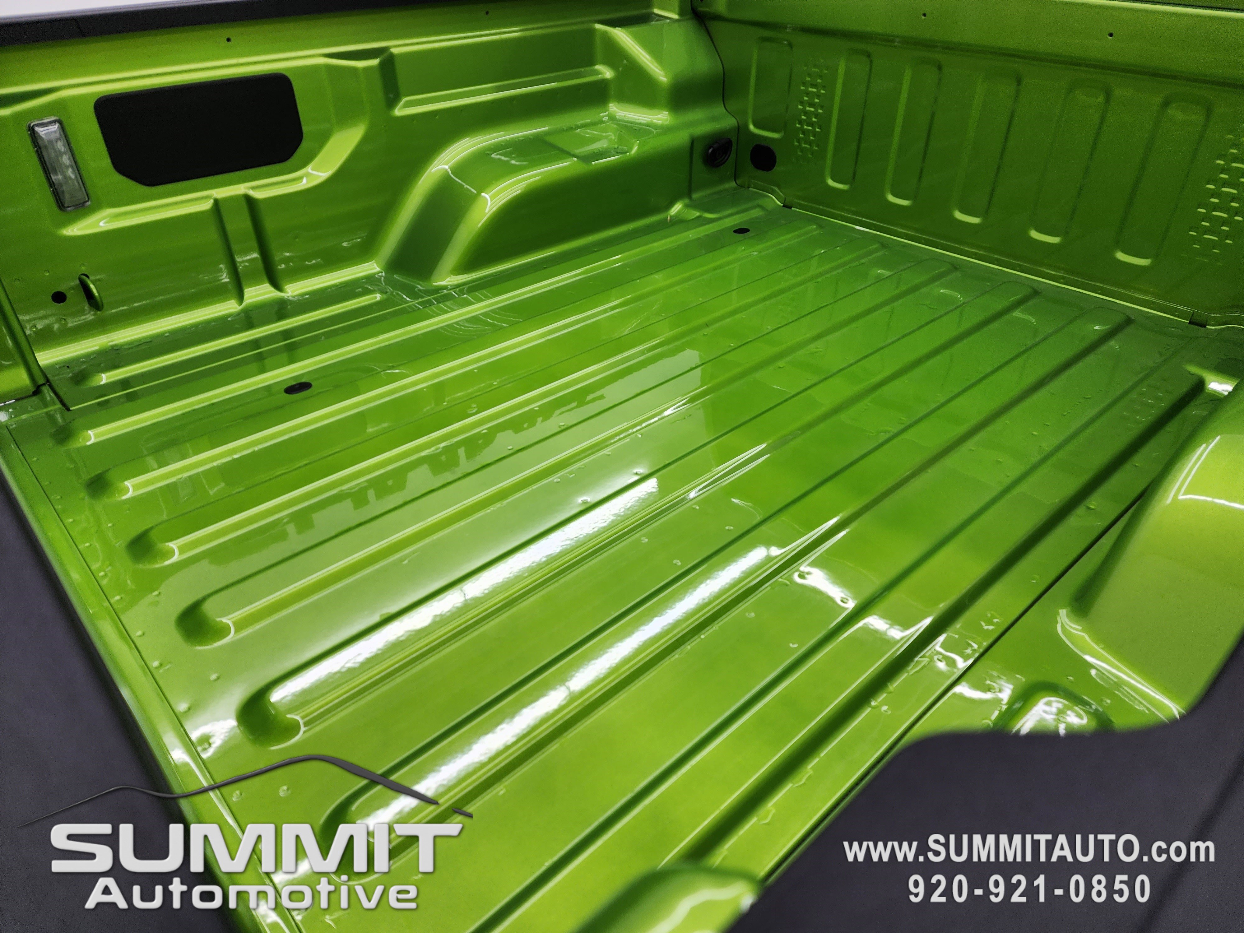 New 2026 Jeep Gladiator Sahara image 5