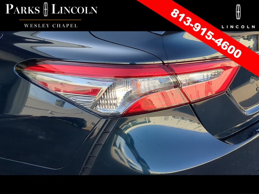 Used 2019 Toyota Camry SE FWD image 13