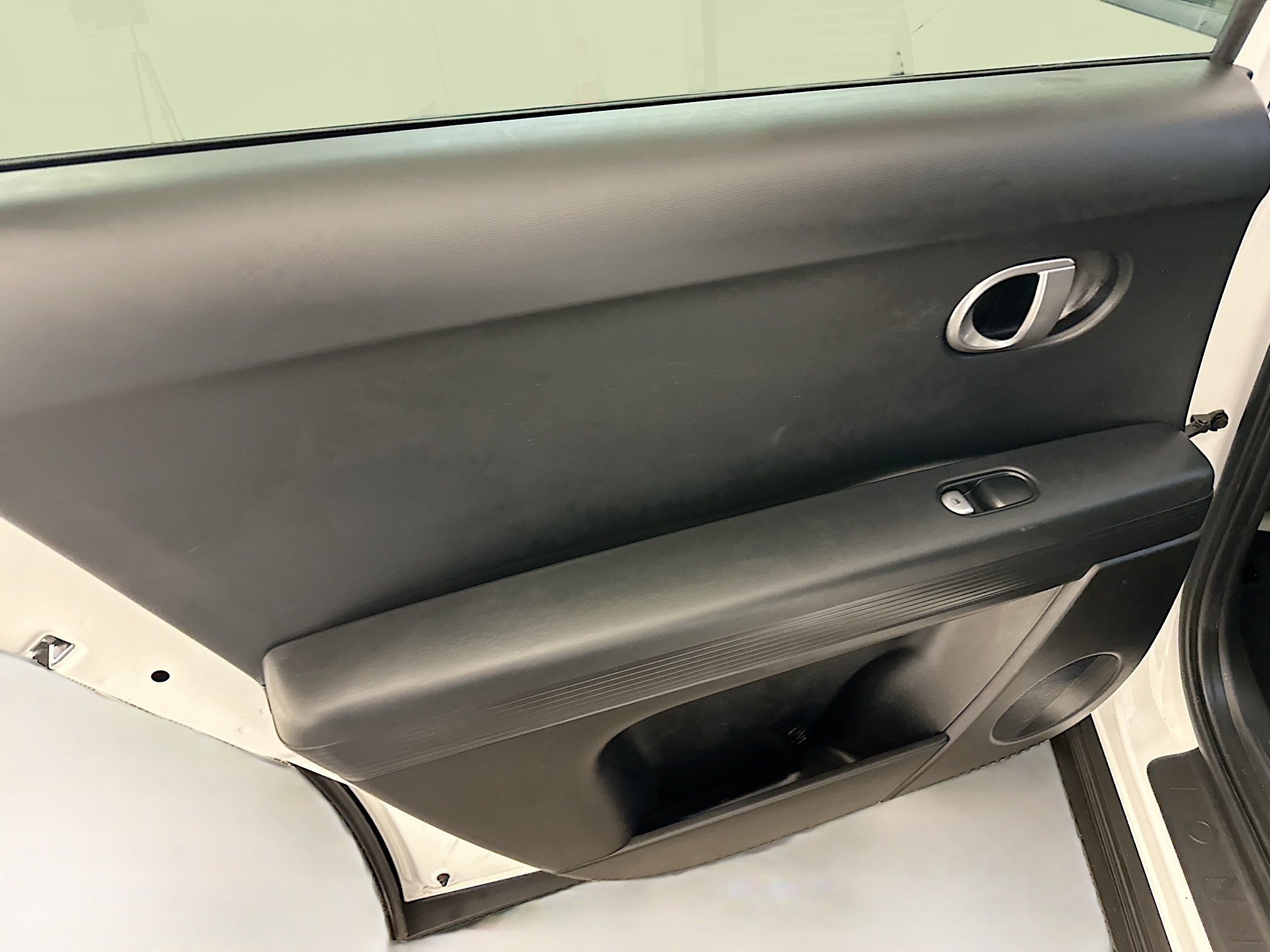 Used 2024 Hyundai Ioniq 5 SE image 27