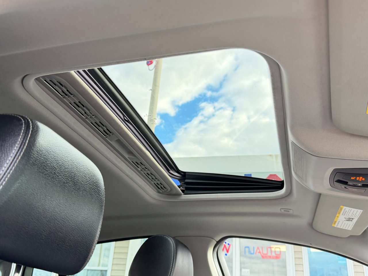 Used 2015 BMW X4 xDrive28i image 53