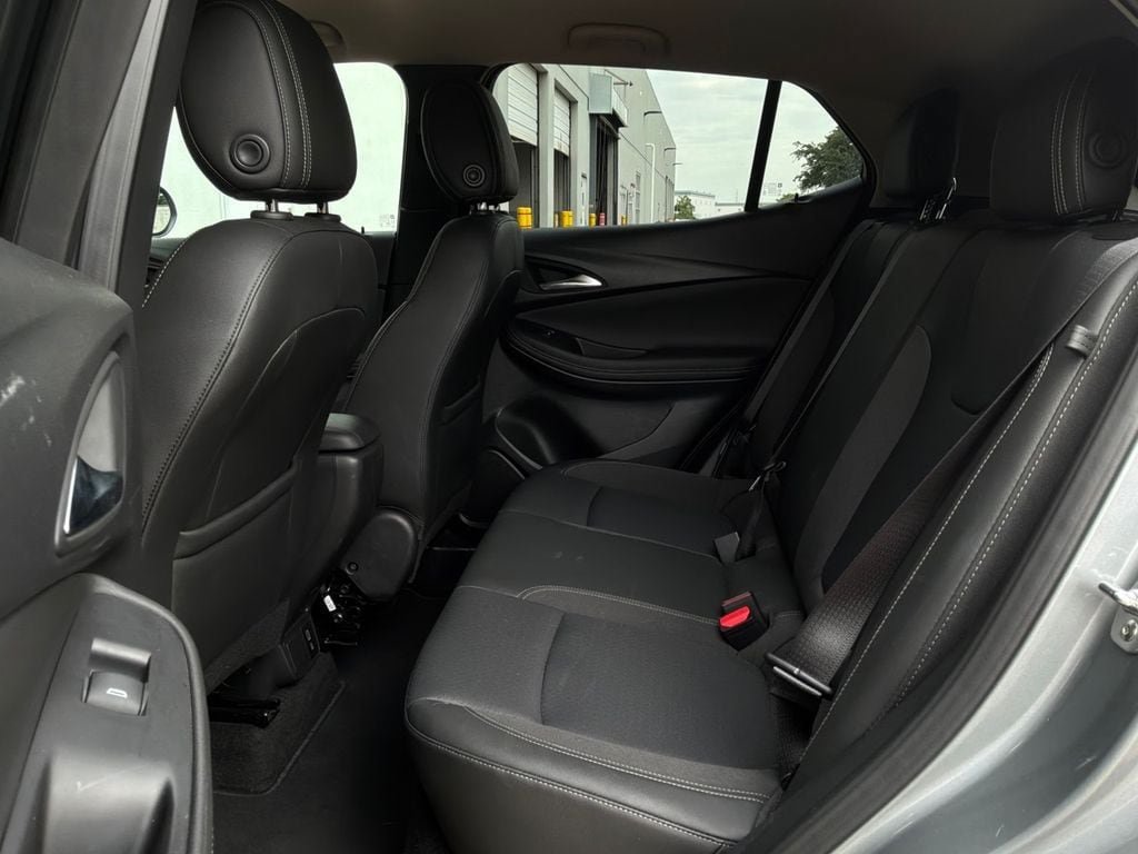 Used 2025 Buick Encore GX Preferred FWD image 10