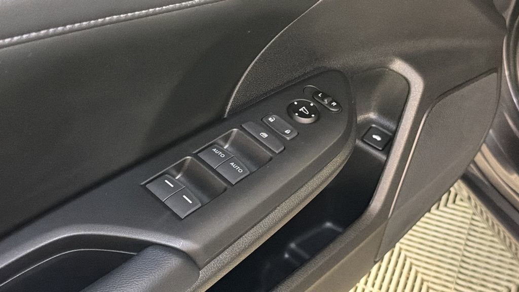 Used 2019 Honda Insight Touring image 18