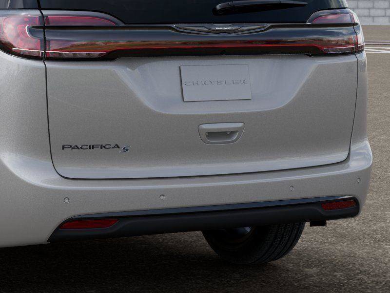 New 2026 Chrysler Pacifica Select w/ S Appearance Package FWD image 13