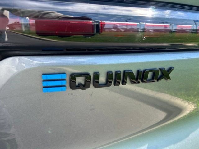 Used 2025 Chevrolet Equinox EV RS FWD image 57