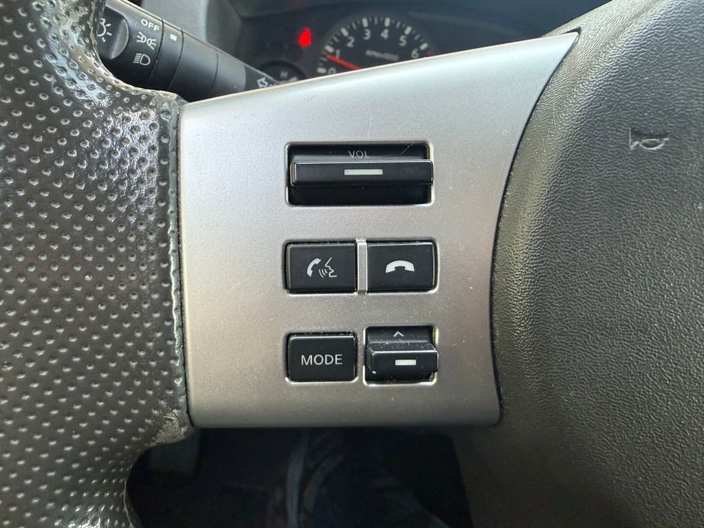 Used 2017 Nissan Frontier SV image 27