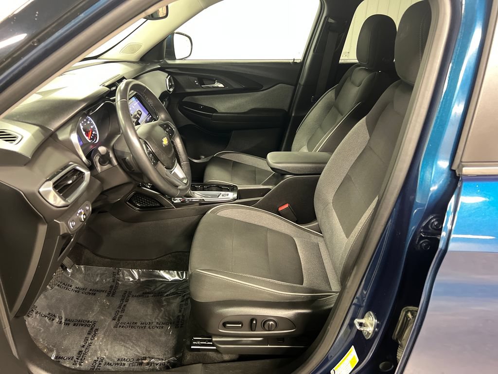 Certified 2021 Chevrolet TrailBlazer LT AWD/4WD image 13